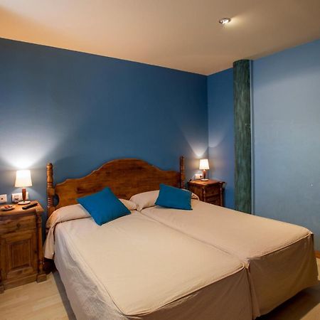 Hotel Rural Los Cerezos De Янгуас Экстерьер фото