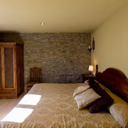 Hotel Rural Los Cerezos De Янгуас Экстерьер фото