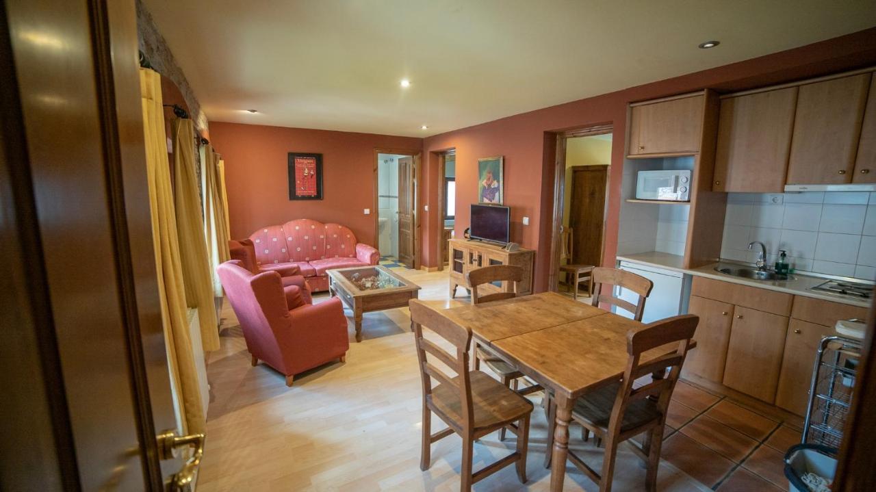 Hotel Rural Los Cerezos De Янгуас Экстерьер фото