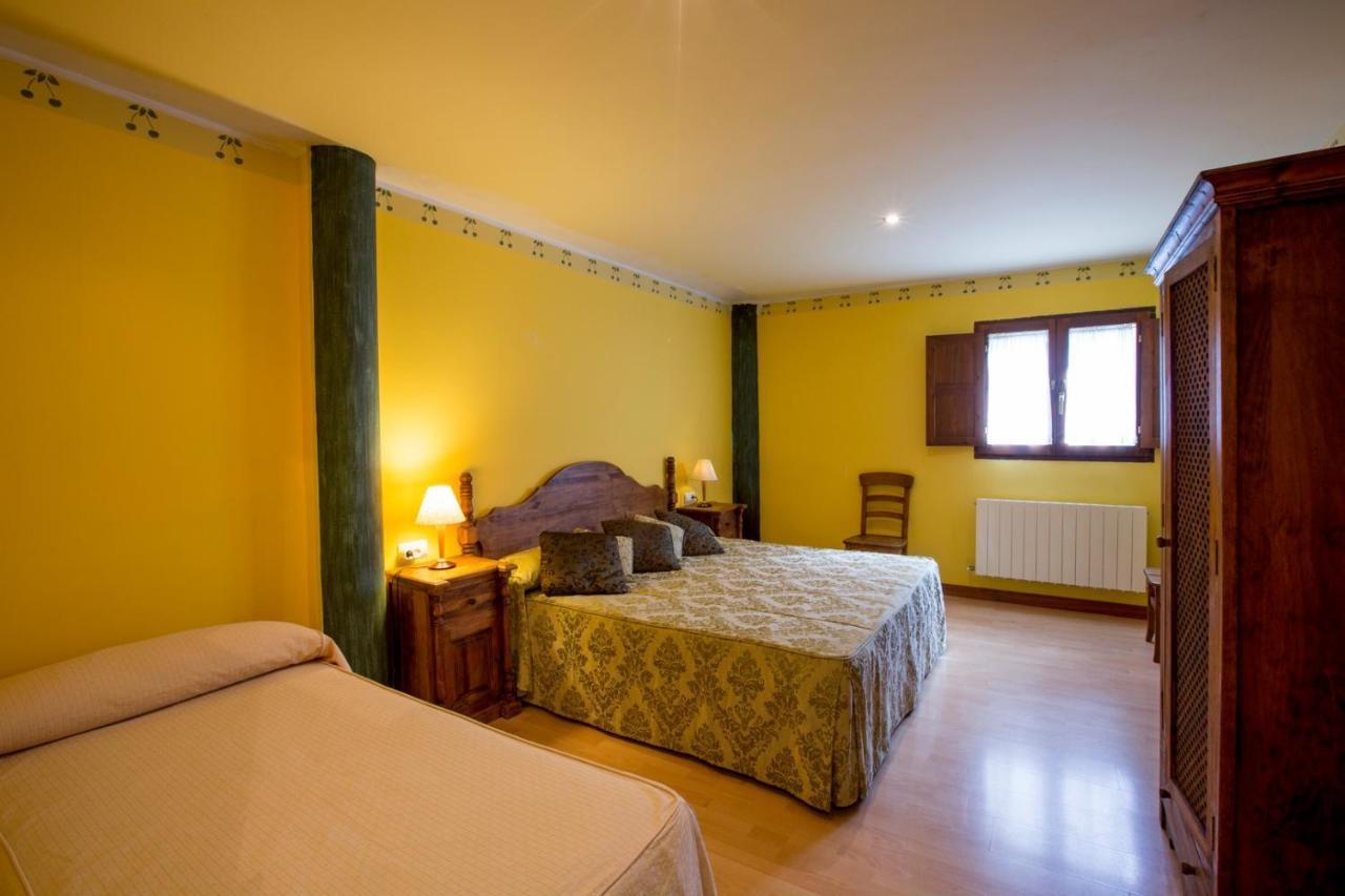 Hotel Rural Los Cerezos De Янгуас Экстерьер фото