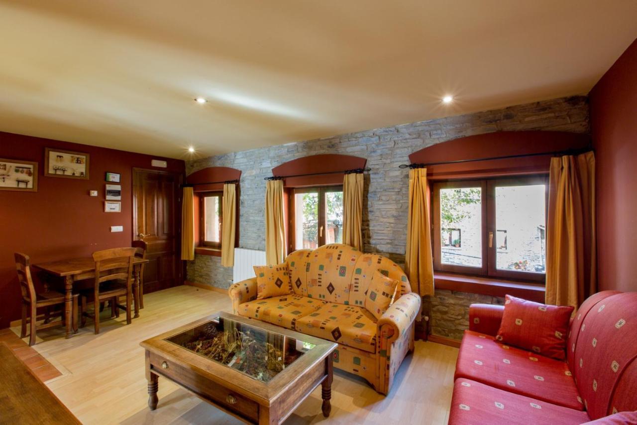 Hotel Rural Los Cerezos De Янгуас Экстерьер фото