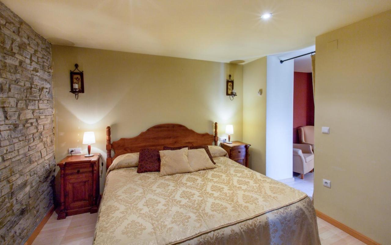 Hotel Rural Los Cerezos De Янгуас Экстерьер фото